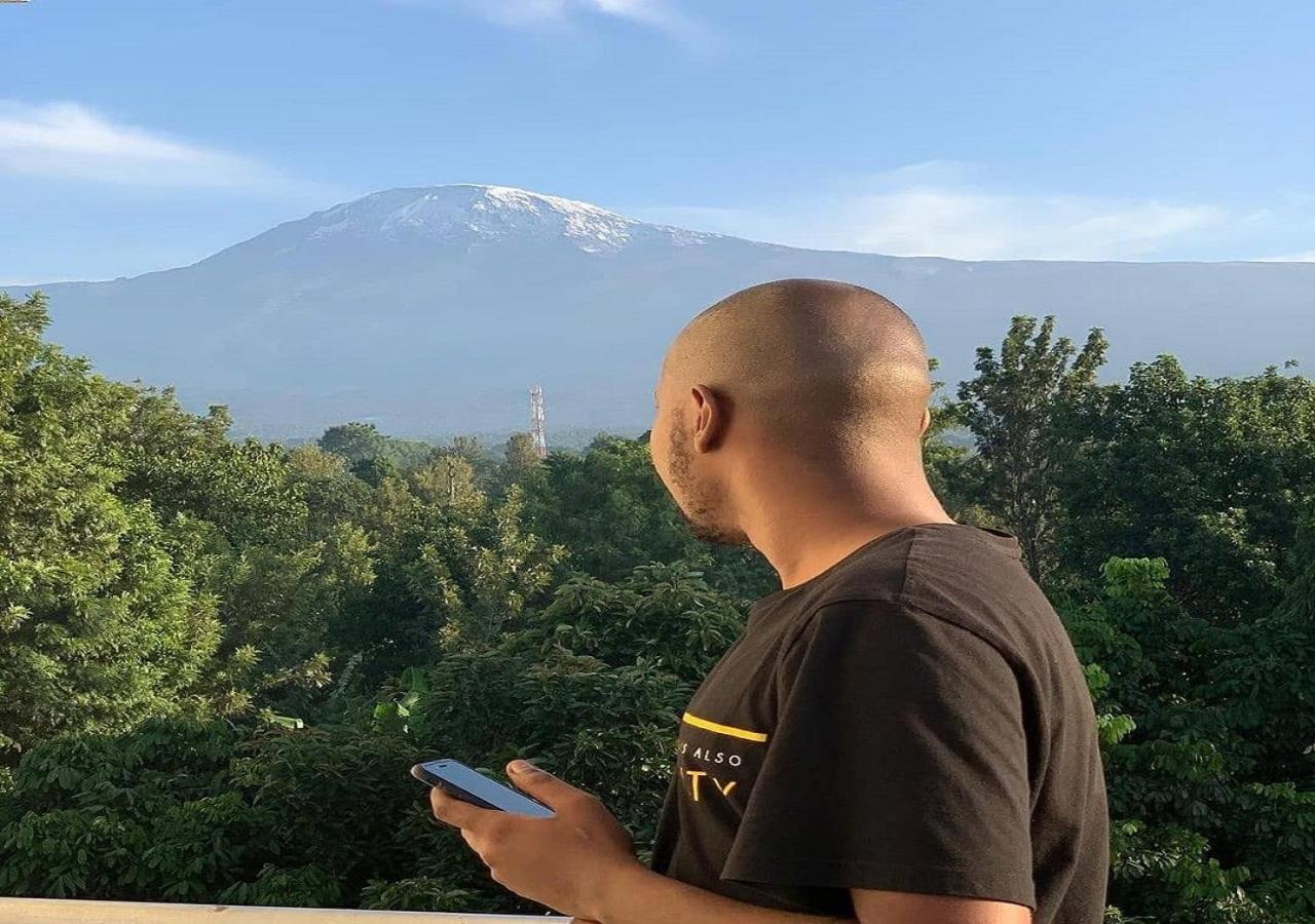 موشي Kilimanjaro White House Hotel المظهر الخارجي الصورة